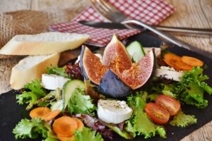 restaurant lacapelle marival salades fraiches